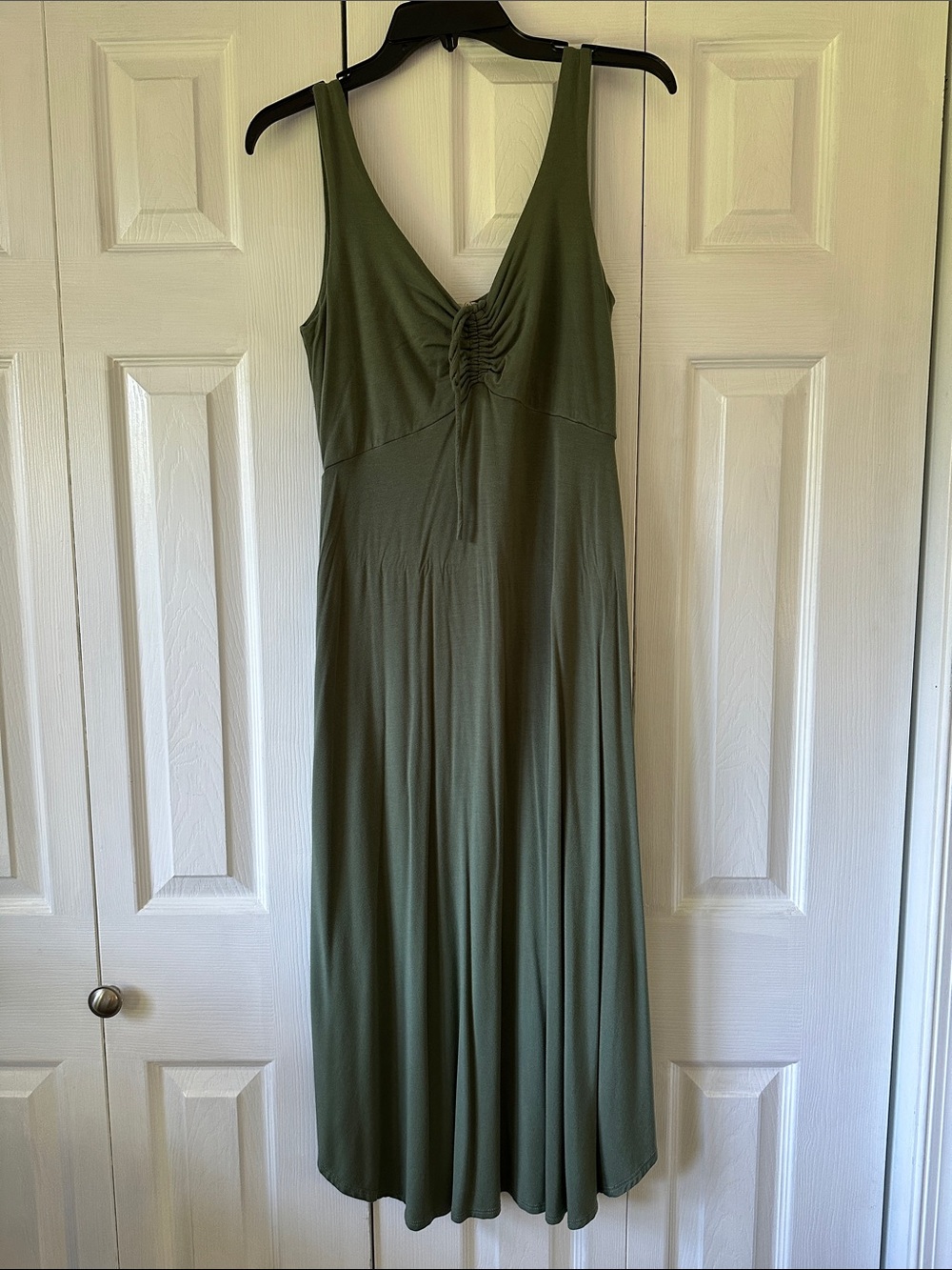 Sozy Sarah dress in desert green